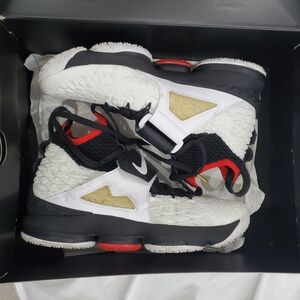 Nike LEBRON XV PRIME - White/Black/Red